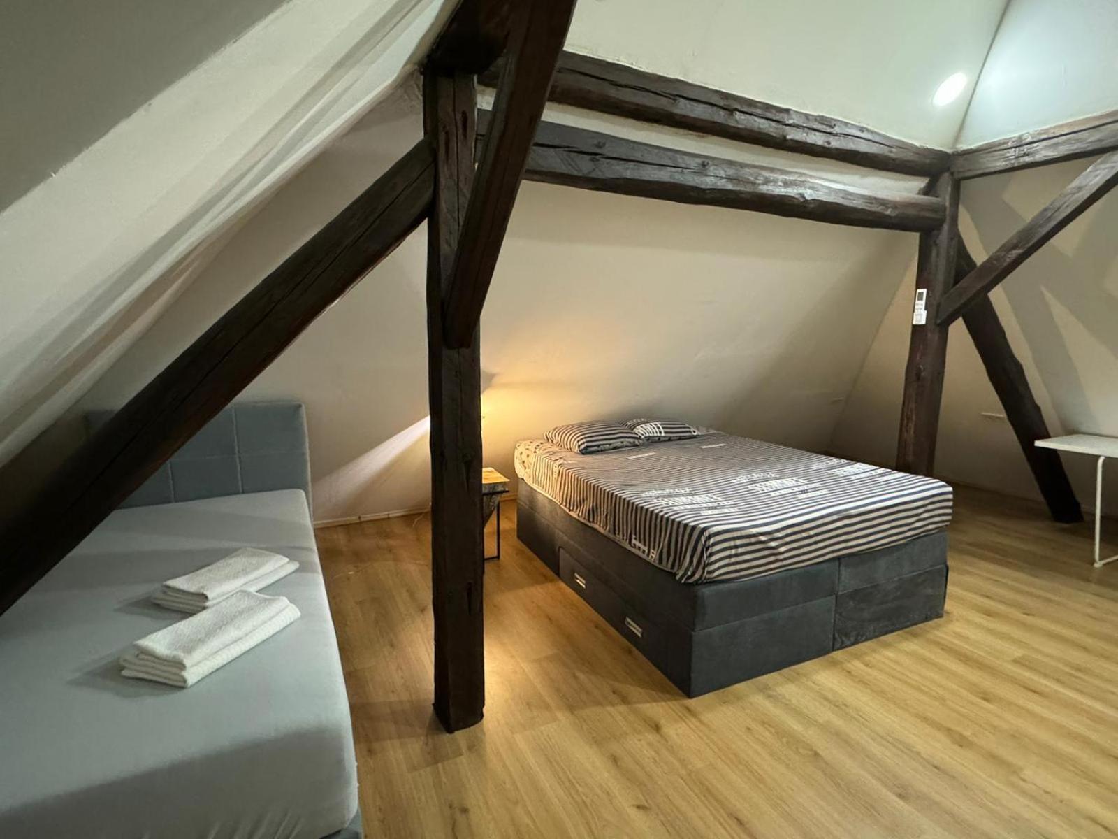 Ferienwohnung Apartman Buzanova Zagreb Exterior foto